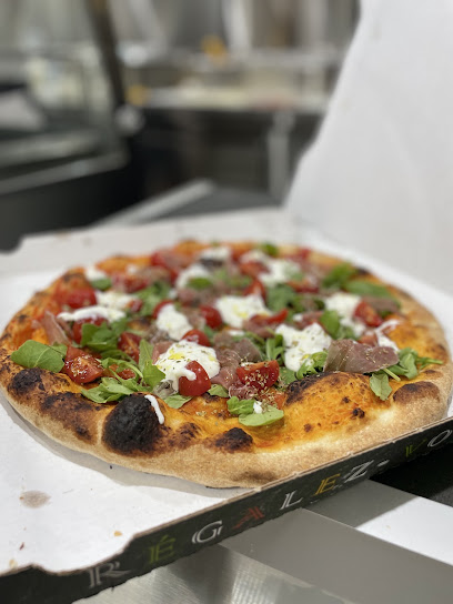 Pizza de Food truck camion Pizzas LASSAMOROSSO à Perpignan